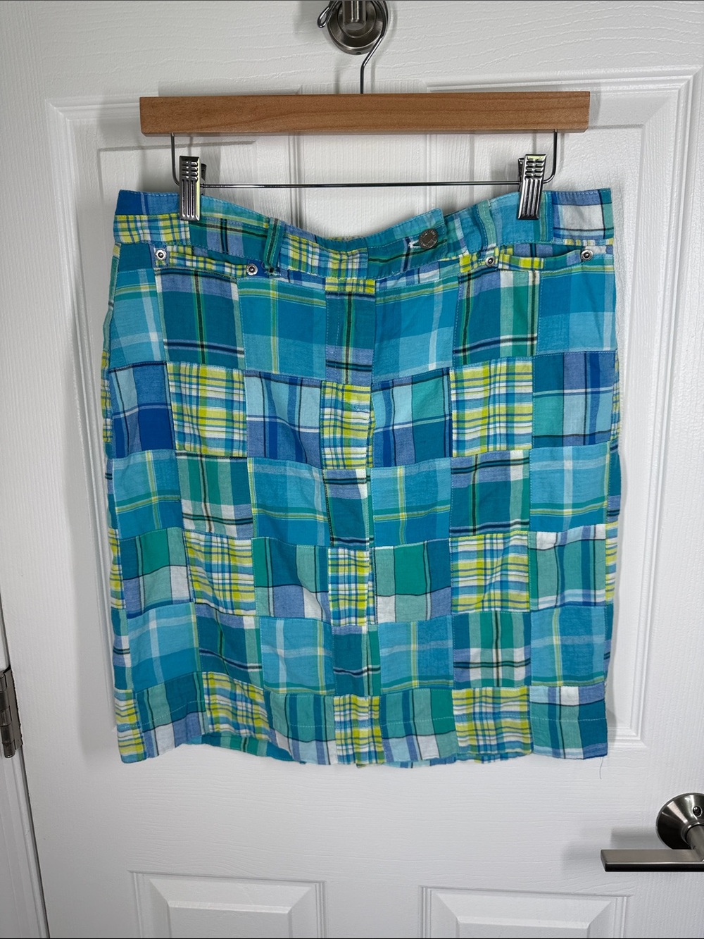 Jones New York Sport turquoise blue and green madras print skirt size 10